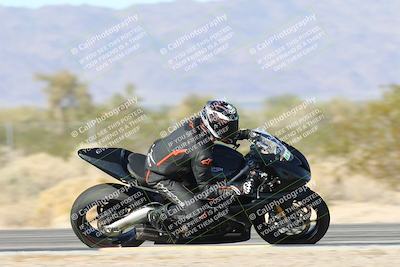 media/Dec-04-2025-Racers Edge (Thu) [[5ebc9f124d]]/3-B Group/5-Session 2 Turn 2 inside Speed Pans/